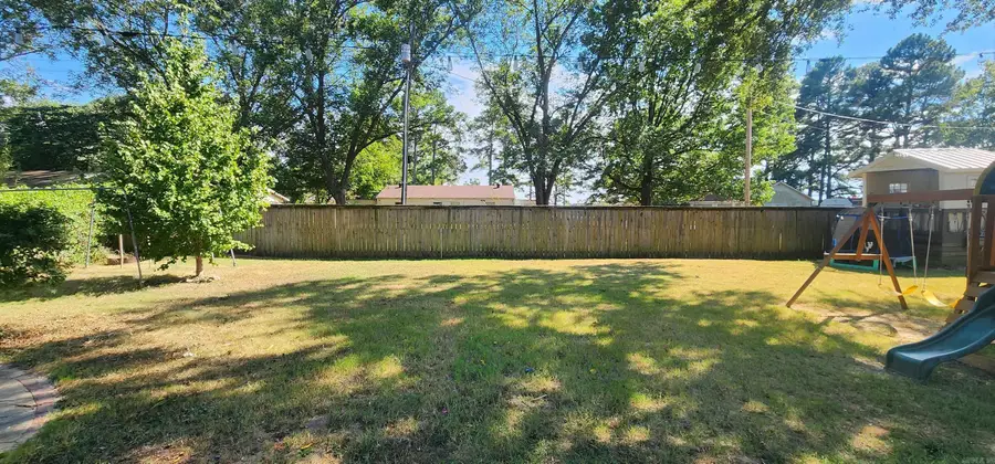 2600 Hollywood St, Newport, AR 72112 - #2