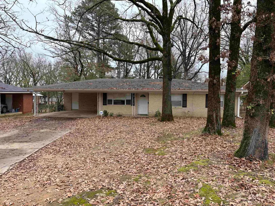 202 S Claremont Avenue, Sherwood, AR 72120 - #2