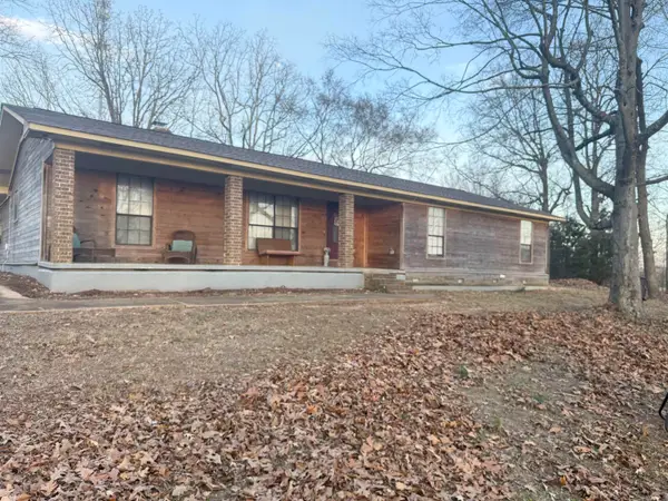 1650 N Hill Street, Newark, AR 72562