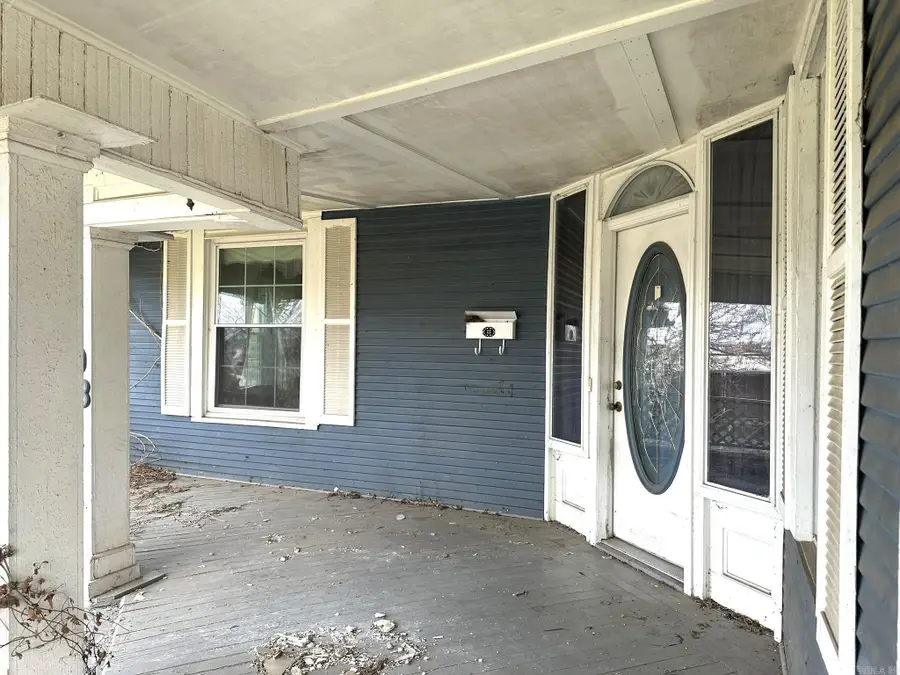 403 Seventh, Mena, AR 71953 - #3