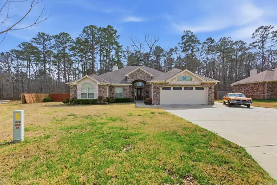 1101 Evening Sunset Circle, Redfield, AR 72132 - #2