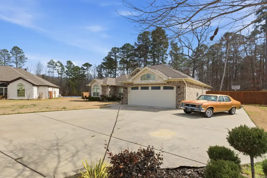1101 Evening Sunset Circle, Redfield, AR 72132 - #3