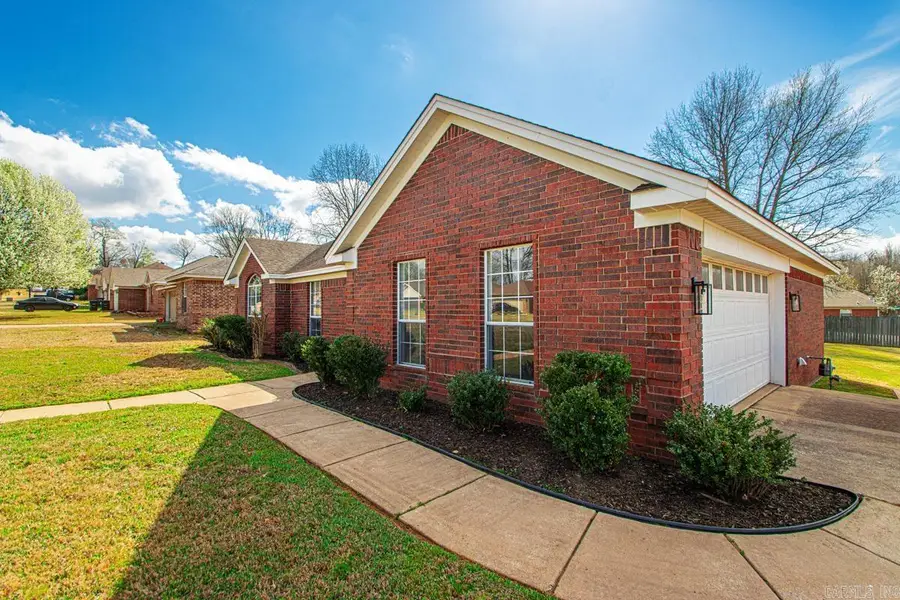 1313 High Meadow Drive, Jacksonville, AR 72076 - #2