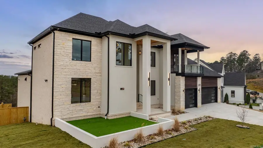 221 Haywood Drive, Little Rock, AR 72223 - #2