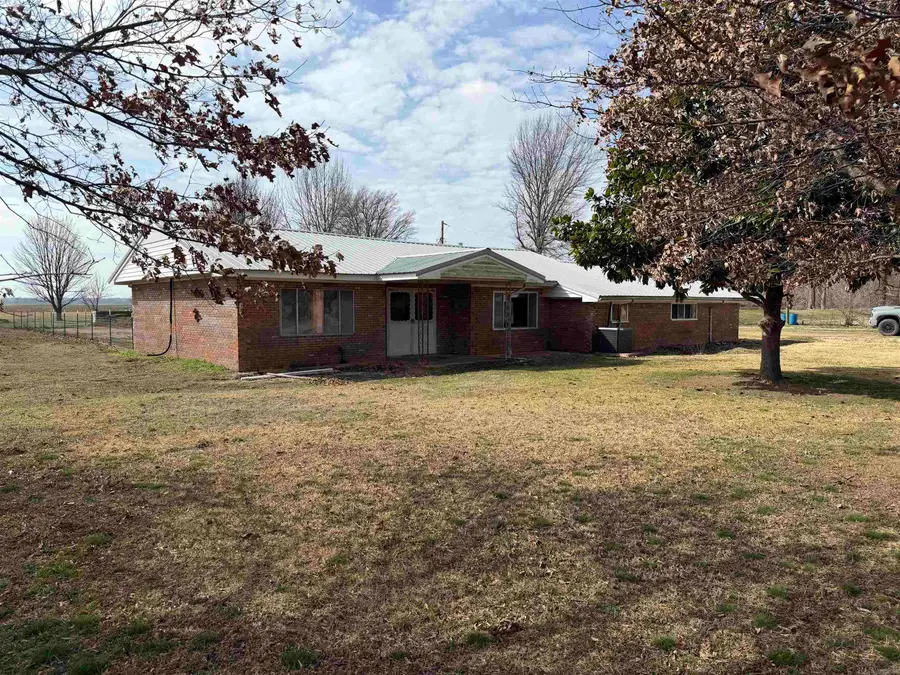 620 Dock Street, Rector, AR 72461 - #2