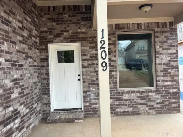 1209 W. 52nd. St., North Little Rock, AR 72118 - #2