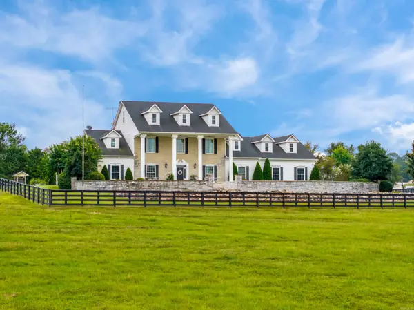 6425 Airport Rd, Bonnerdale, AR 71933