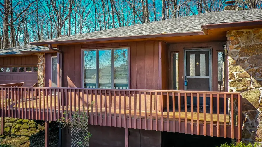 318 Castle Ridge Heights, Fairfield Bay, AR 72088 - #2