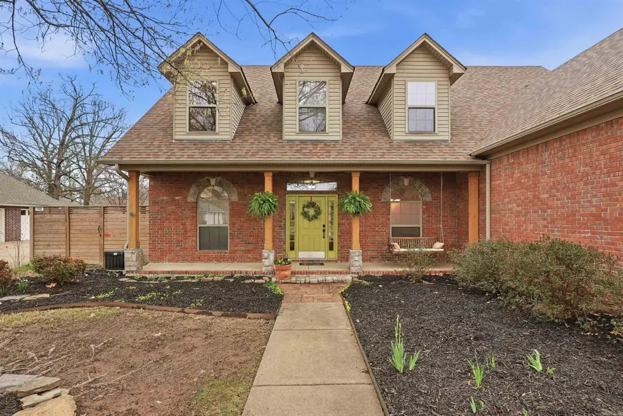 1930 Columbia Dr, Conway, AR 72034 - #3