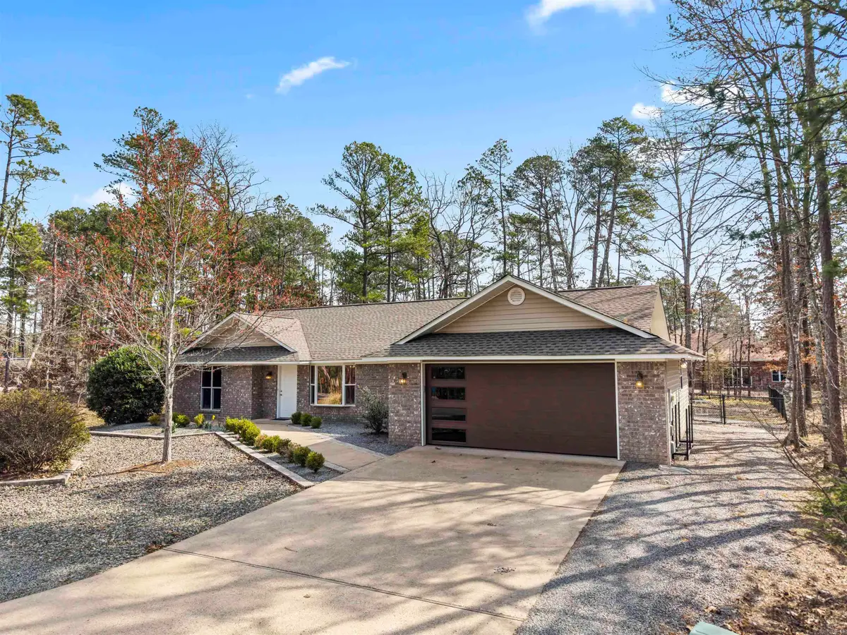 10 Soga Pl, Hot Springs Village, AR 71909 - #1