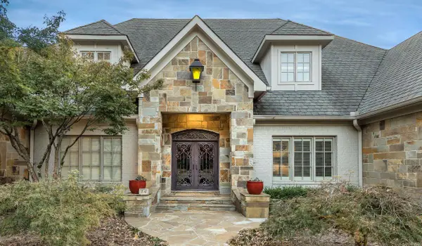 14 Sologne Circle, Little Rock, AR 72223