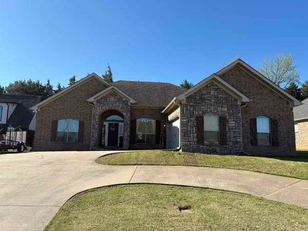 5215 Clayborn Drive, Conway, AR 72034