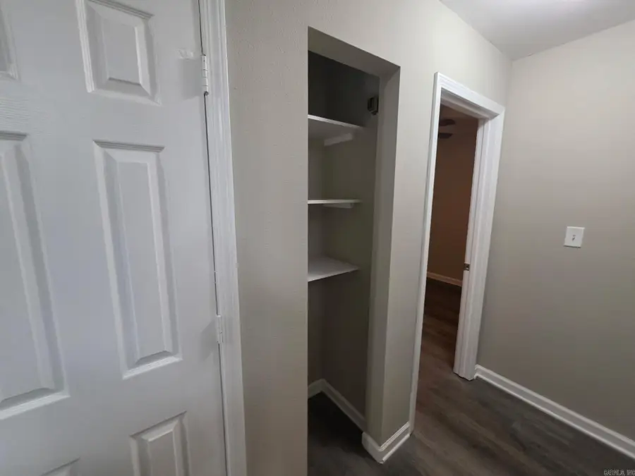 112 Newton St, Hot Springs, AR 71901 - #3