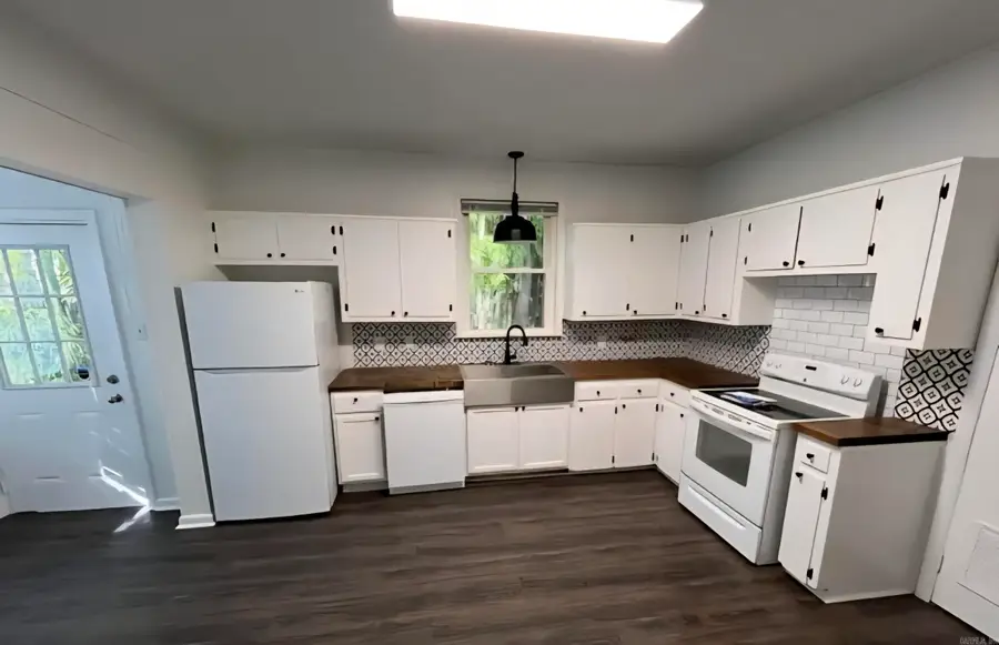 1507 N Willow Street, North Little Rock, AR 72114 - #3