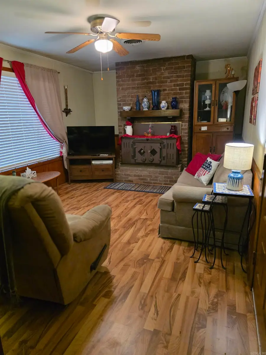 206 N 27th Street, Arkadelphia, AR 71923 - #2