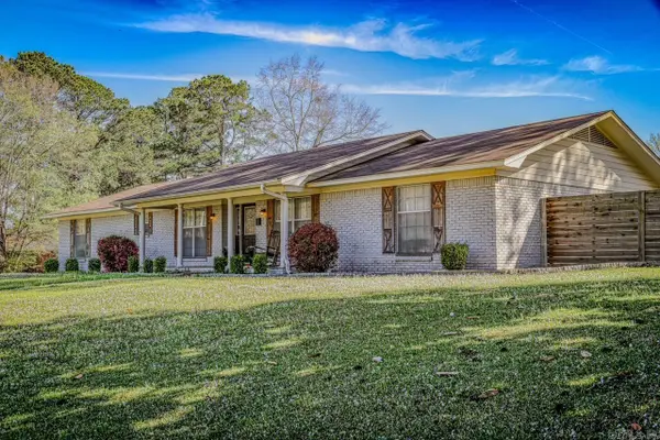 105 Leewood Drive, Arkadelphia, AR 71923