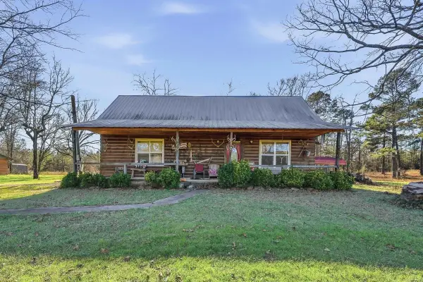 419 Hmb Road, Lockesburg, AR 71846