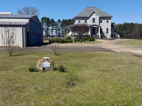 225 Stinson Drive, Clinton, AR 72031