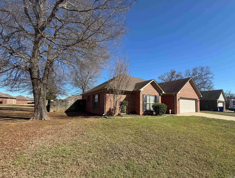5 Golden Leaf Dr, Greenbrier, AR 72058 - #2