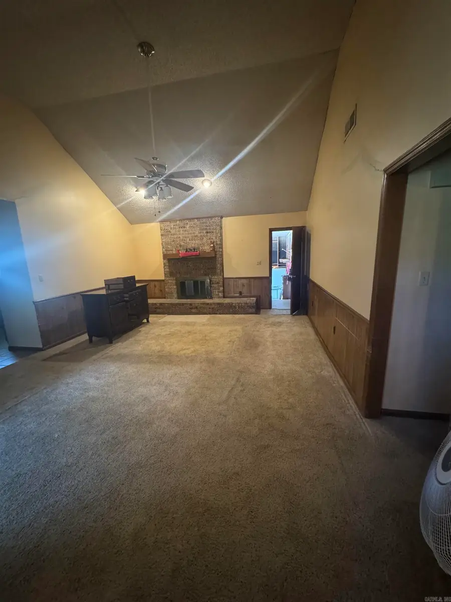 7 Neal Street, Bryant, AR 72022 - #3