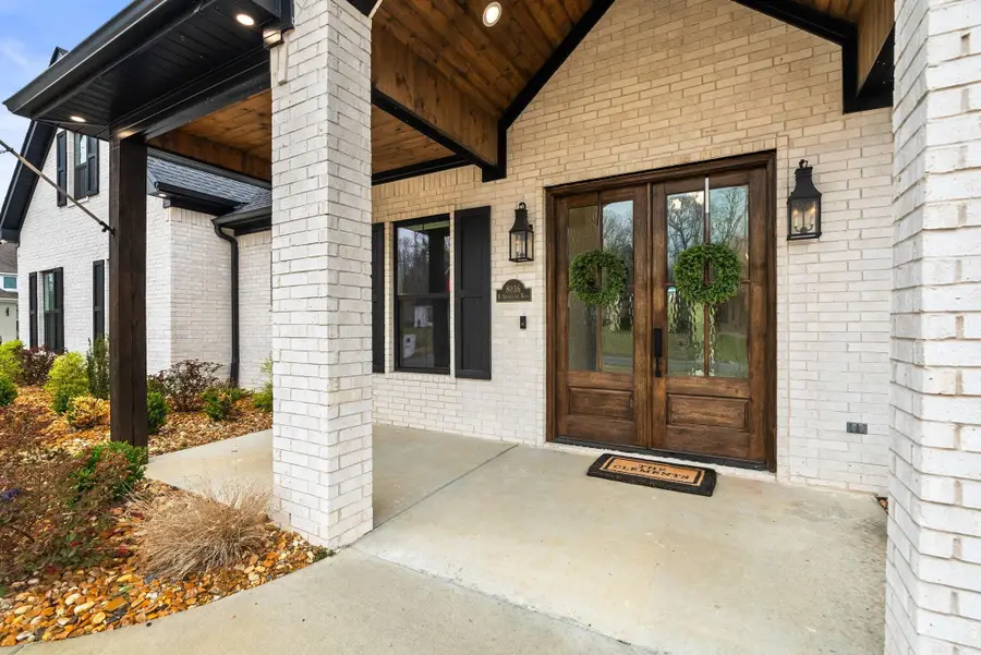 8036 N Shoreline Boulevard, Benton, AR 72019 - #2