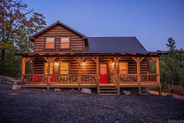 379 Massey Lane, Mena, AR 71953