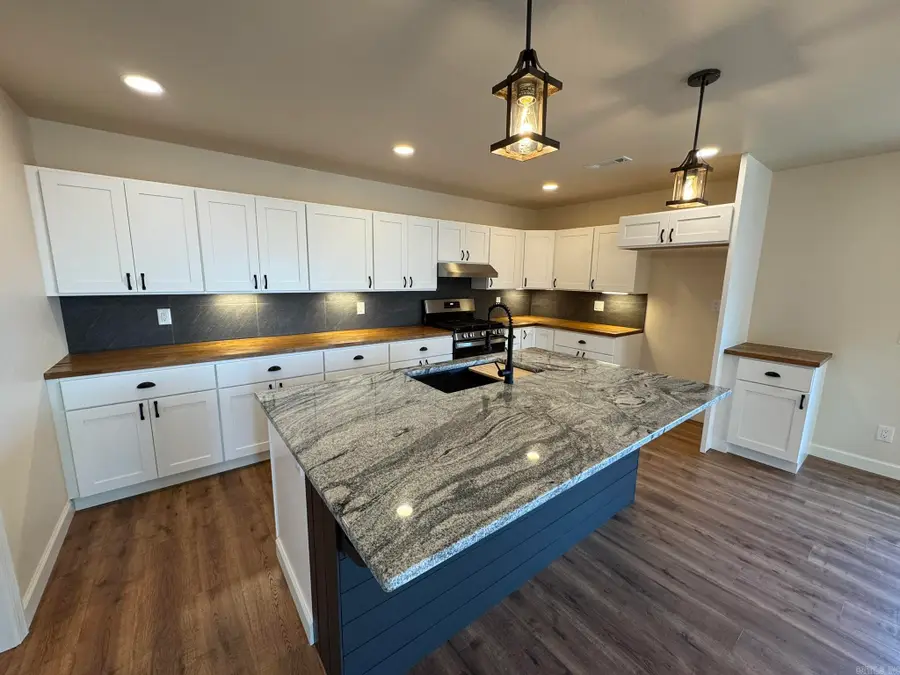 870 Chriswood Drive, Clarkridge, AR 72623 - #2