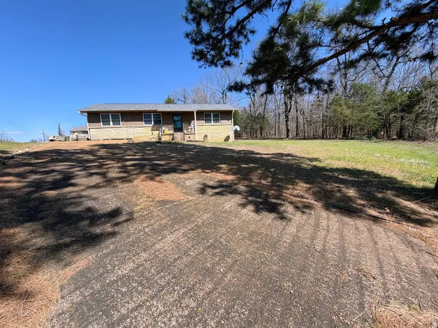 316 N Nightingale Drive, Horseshoe Bend, AR 72512 - #2