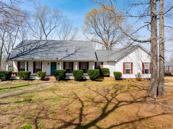 706 N Ridgeview Drive, Mountain View, AR 72560