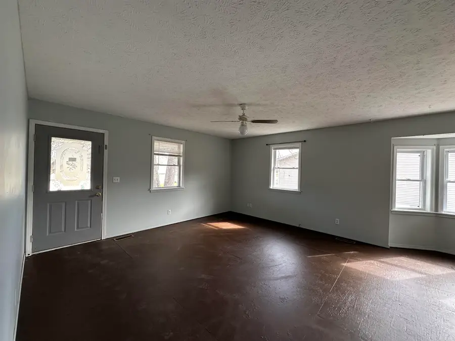 502 Walnut Street, Flippin, AR 72634 - #2