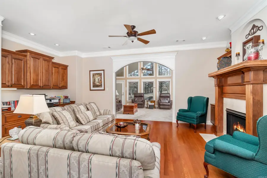 18 Amable Lane, Hot Springs Village, AR 71909 - #3