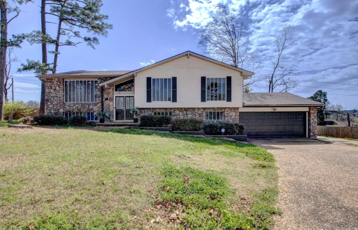 19 Kings Court, Little Rock, AR 72211 - #1