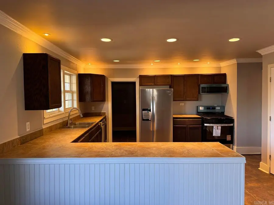 748 Brooks Street, Batesville, AR 72501 - #2