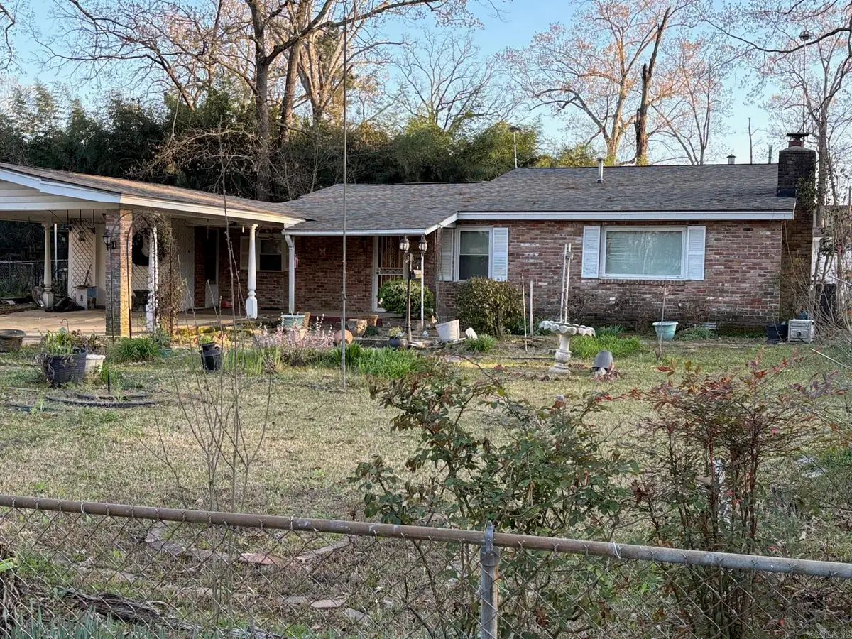 5808 Duke Street, Pine Bluff, AR 71602 - #1