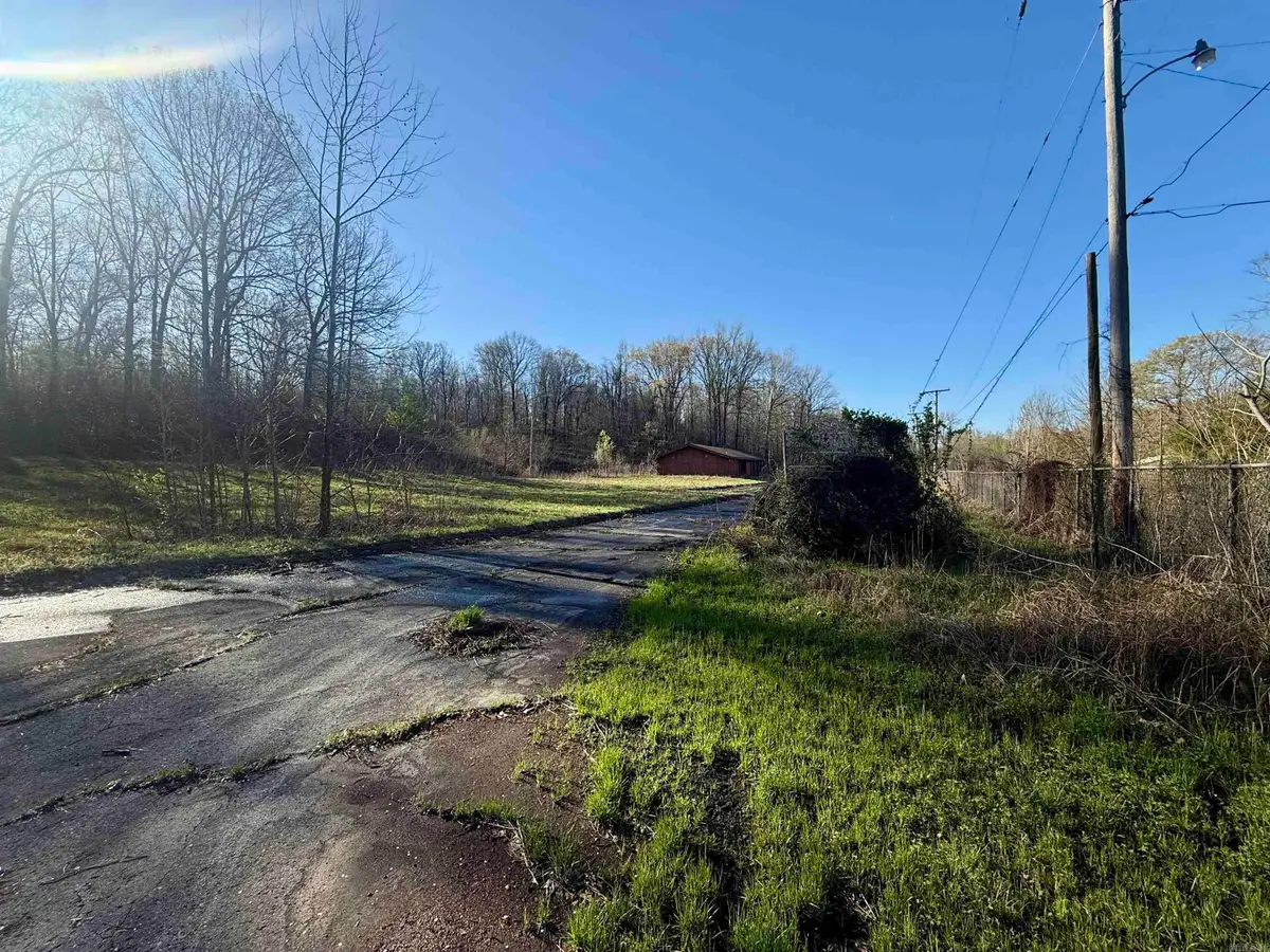 205 Newman Drive, Helena, AR 72342 - #1