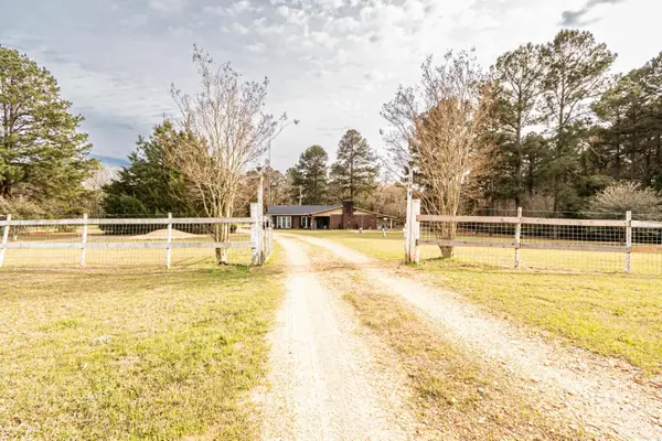 286 Woodland Dr, Junction City, AR 71749