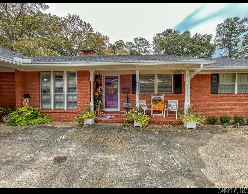 1616 W Oak St, El Dorado, AR 71730 - #3