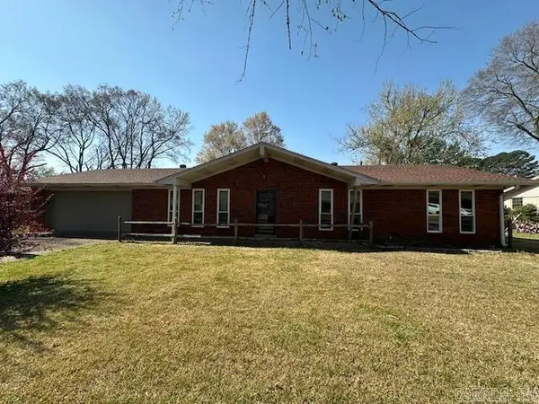 108 Tecumseh Trail, Jacksonville, AR 72076