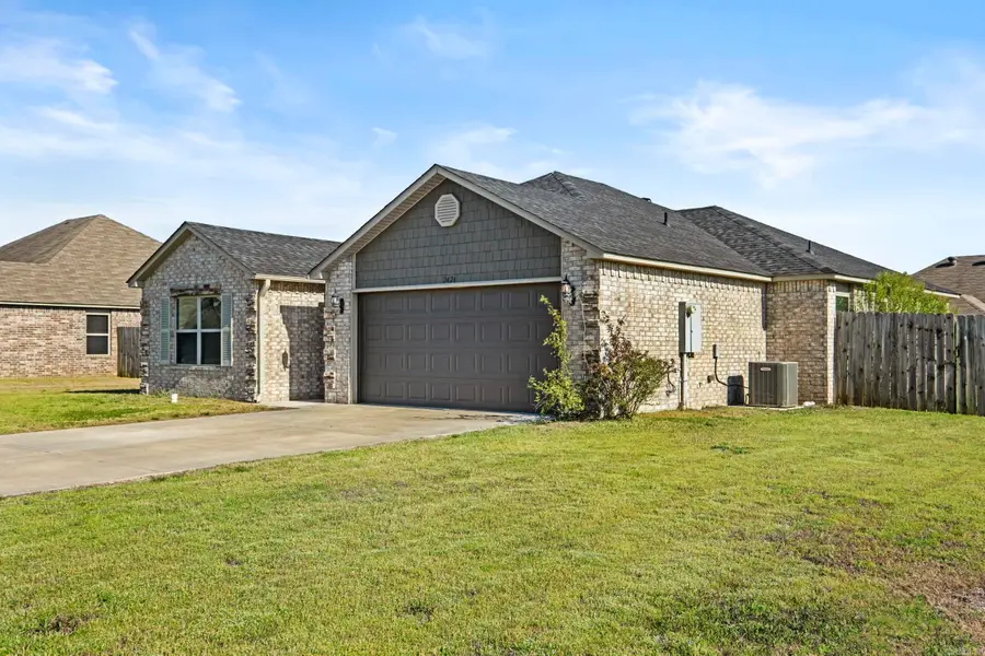 2426 Lancashire Lane, Cabot, AR 72023 - #3