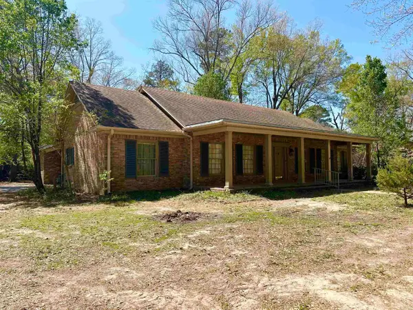14 Jefferson Place, Pine Bluff, AR 71603