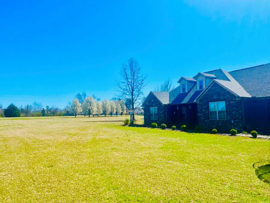 3 Dejarnett Road, Greenbrier, AR 72058 - #2