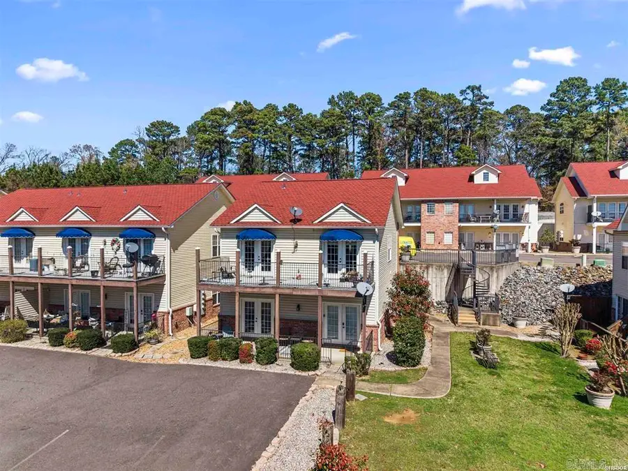 321 Peters Point #J1, Hot Springs, AR 71913 - #3