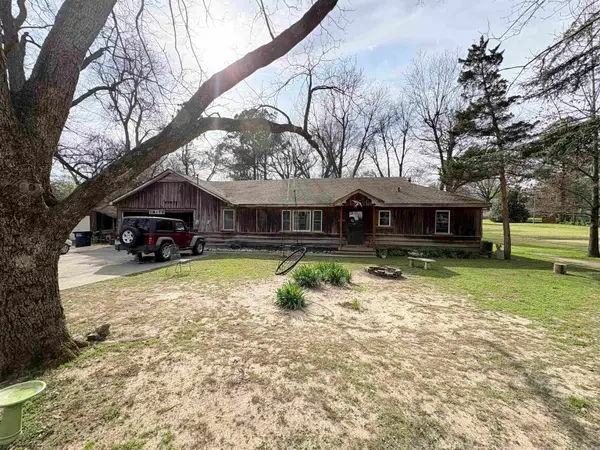 616 N 2nd Avenue, Piggott, AR 72454