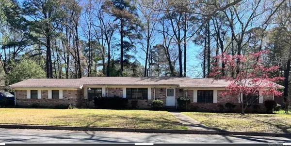 501 Palisade Drive, Camden, AR 71701