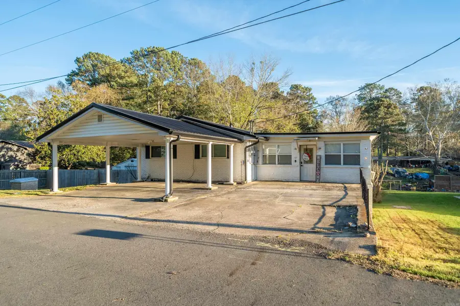 127 Tinker Street, Hot Springs, AR 71913 - #2