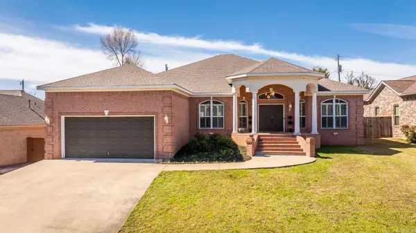 1114 Claycut Circle, North Little Rock, AR 72116