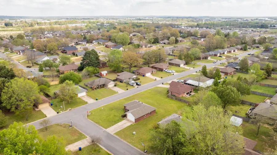 1720 Ozark, Conway, AR 72034 - #3