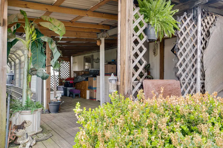 24 Barker Rd, Morrilton, AR 72110 - #3