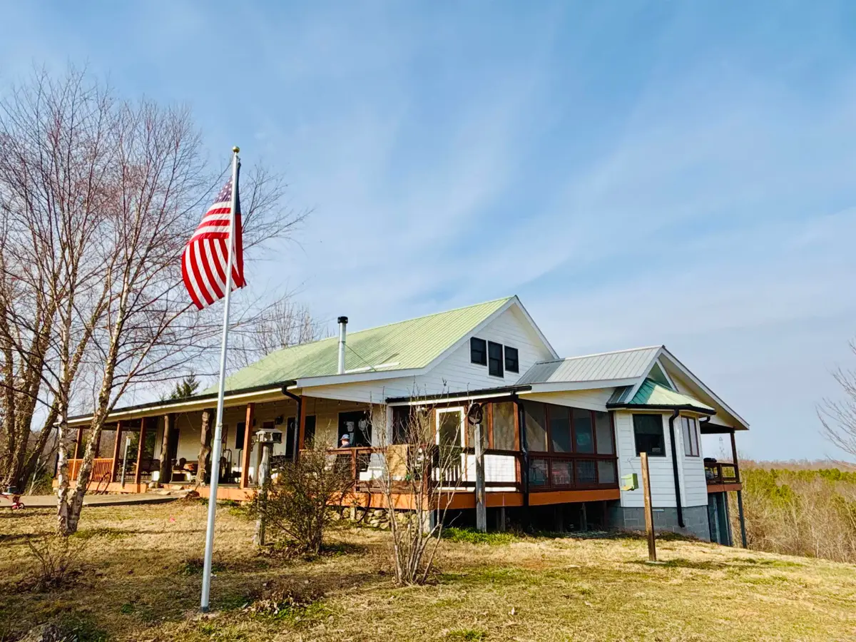 1915 Ridge Road, Mountain View, AR 72560 - #1