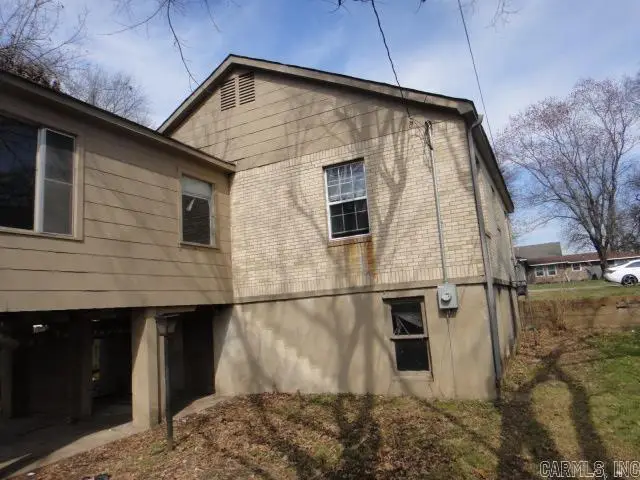 826 Dill Street, Newport, AR 72112 - #3